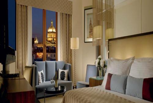 1 фото отеля Radisson Blu Alcron 5* 