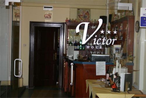 3 фото отеля Victor 3* 