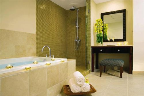 15 фото отеля Dreams La Romana Resort & Spa 5* 