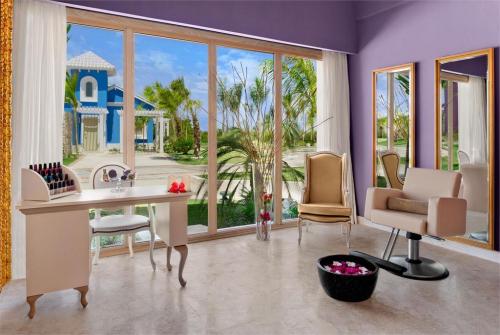 29 фото отеля Eden Roc At Cap Cana Solaya Hotels & Resorts 5* 