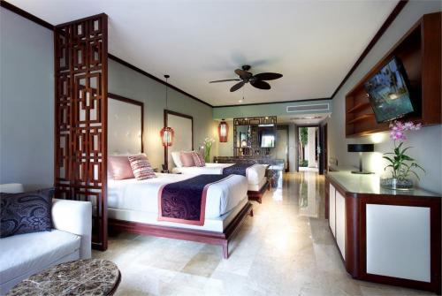 52 фото отеля Grand Palladium Bavaro Suites Resort & Spa 5* 