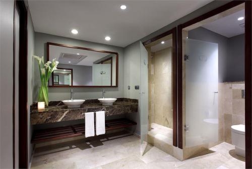 85 фото отеля Grand Palladium Bavaro Suites Resort & Spa 5* 
