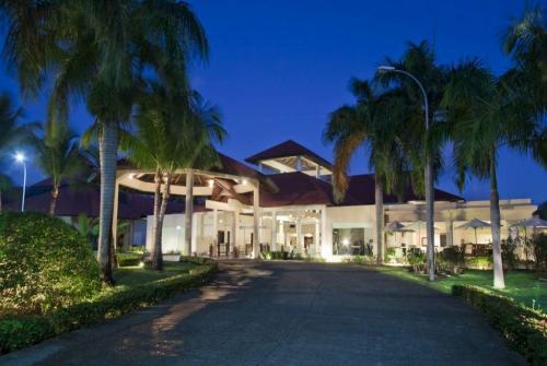 2 фото отеля Grand Palladium Palace Resort Spa & Casino 5* 