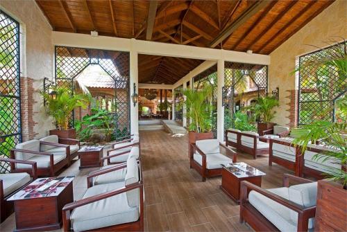 40 фото отеля Ifa Villas Bavaro Resort & Spa 4* 
