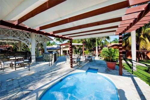 63 фото отеля Ifa Villas Bavaro Resort & Spa 4* 