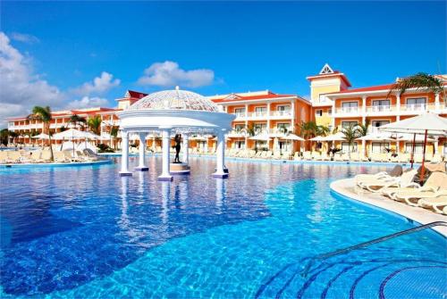 4 фото отеля Luxury Bahia Principe Ambar 4* 