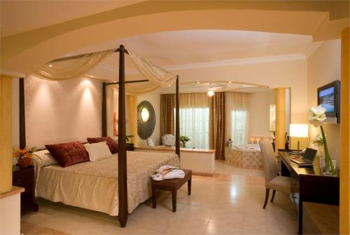 8 фото отеля Majestic Elegance Punta Cana 5* 
