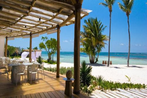 2 фото отеля Punta Cana Tortuga Bay 5* 