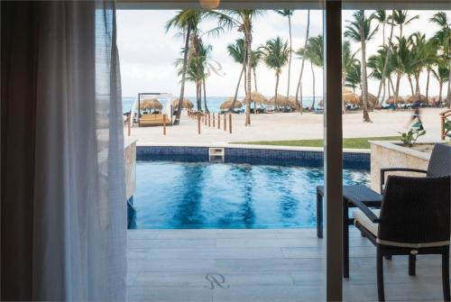 4 фото отеля Royalton Punta Cana 5* 