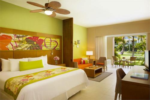 12 фото отеля Secrets Royal Beach Punta Cana 5* 