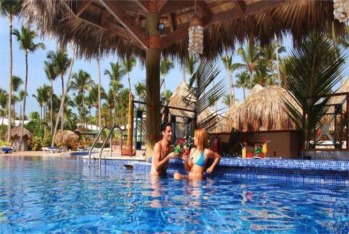 16 фото отеля Sirenis Punta Cana Resort Casino & Aquagames 5* 