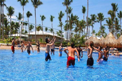 17 фото отеля Sirenis Punta Cana Resort Casino & Aquagames 5* 