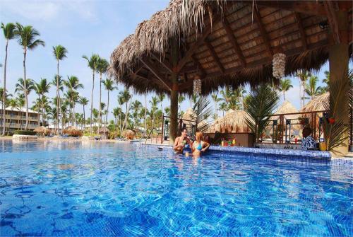 18 фото отеля Sirenis Punta Cana Resort Casino & Aquagames 5* 