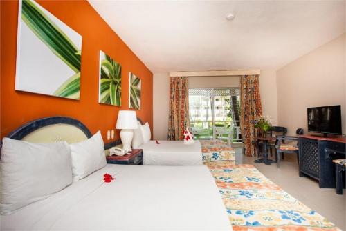 58 фото отеля Vista Sol Punta Cana Beach Resort 4* 