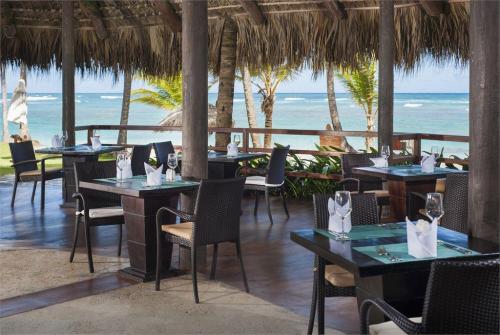 28 фото отеля Zoetry Agua Punta Cana 5* 