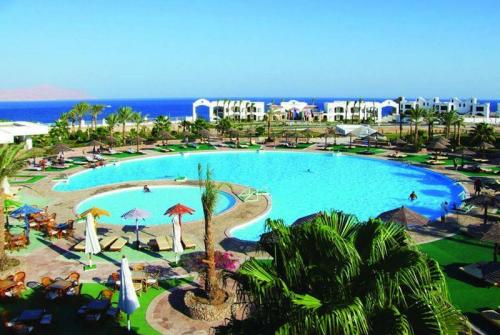 1 фото отеля Coral Beach El Montazah 4* 