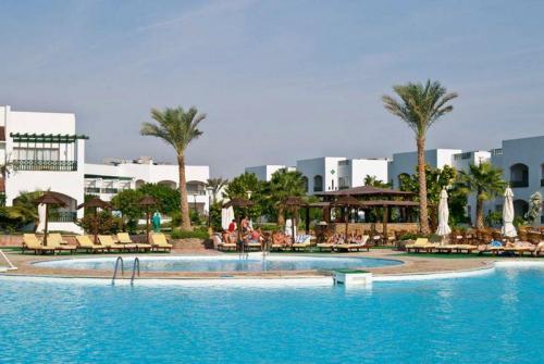 5 фото отеля Coral Beach El Montazah 4* 