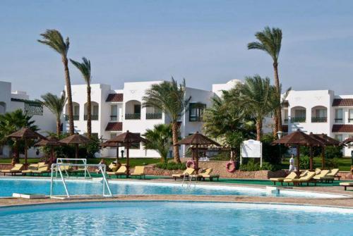 6 фото отеля Coral Beach El Montazah 4* 