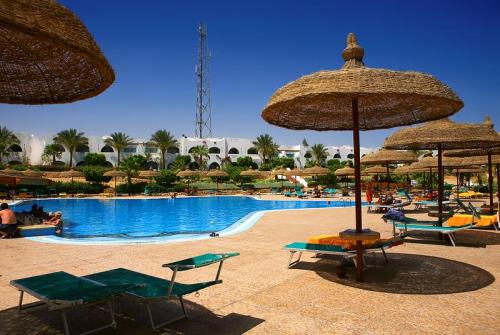 5 фото отеля Domina Sultan Pool 5* 