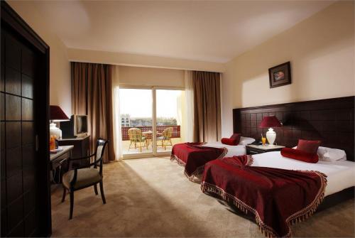 16 фото отеля Golden Five Sapphire Suites Hotel 4* 