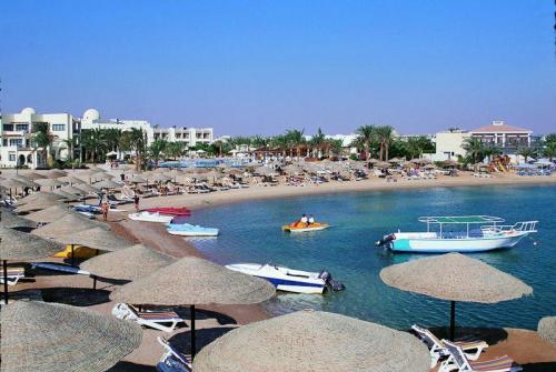 5 фото отеля Grand Plaza Resort Hurghada 4* 