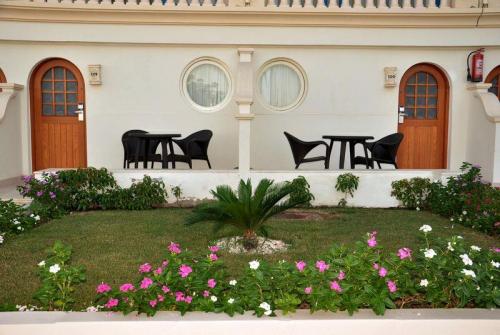 13 фото отеля Helnan Marina Sharm Hotel 4* 