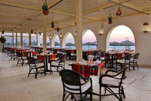 13 фото отеля Hilton Hurghada Plaza 5* 