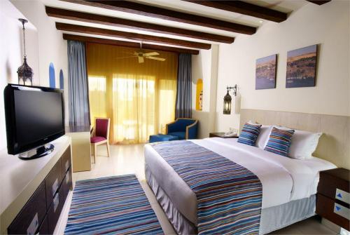 6 фото отеля Hilton Marsa Alam Nubian Resort 5* 