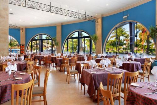 24 фото отеля Hilton Nuweiba Coral Resort 4* 