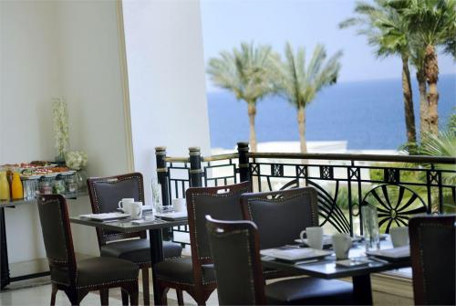18 фото отеля Renaissance Sharm El Sheikh Golden View Beach Resort 5* 