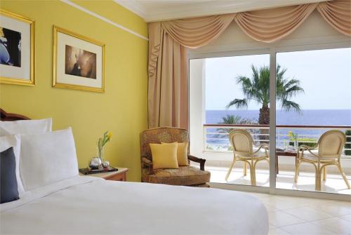24 фото отеля Renaissance Sharm El Sheikh Golden View Beach Resort 5* 