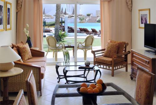 27 фото отеля Renaissance Sharm El Sheikh Golden View Beach Resort 5* 