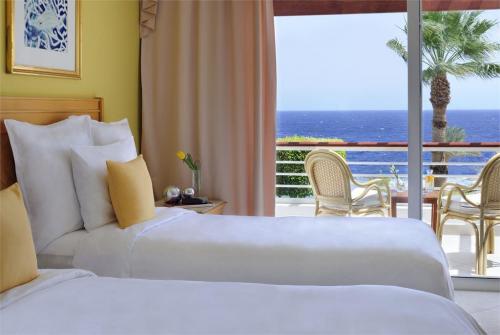 29 фото отеля Renaissance Sharm El Sheikh Golden View Beach Resort 5* 