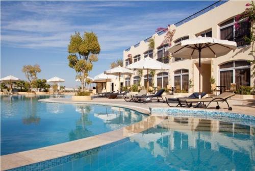 2 фото отеля Royal Oasis Sharm Resort 4* 