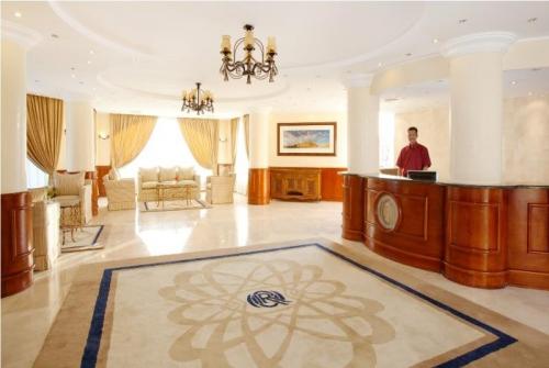 4 фото отеля Royal Oasis Sharm Resort 4* 