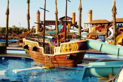 8 фото отеля Sea Beach & Aqua Park Hotel Sharm El Sheikh 4* 