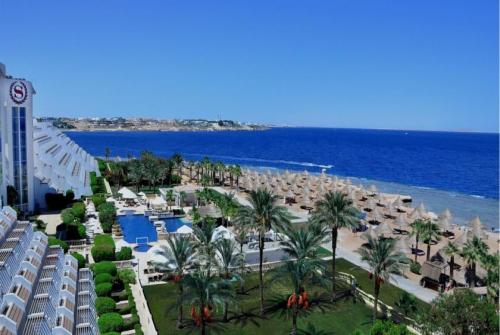 2 фото отеля Sheraton Hotel Main Sharm 5* 