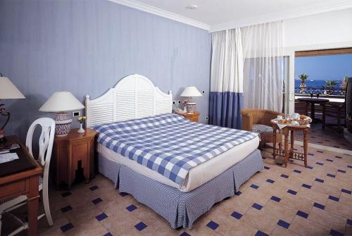17 фото отеля Sheraton Sharm Resort 5* 