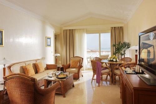 19 фото отеля Sol Dahab Red Sea Hotel 4* 