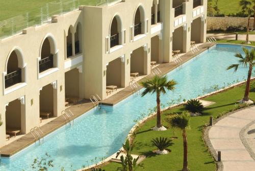 3 фото отеля Sunrise Select Arabian Beach Resort 5* 
