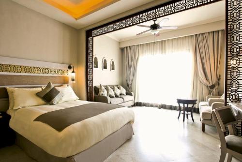 8 фото отеля Sunrise Select Arabian Beach Resort 5* 