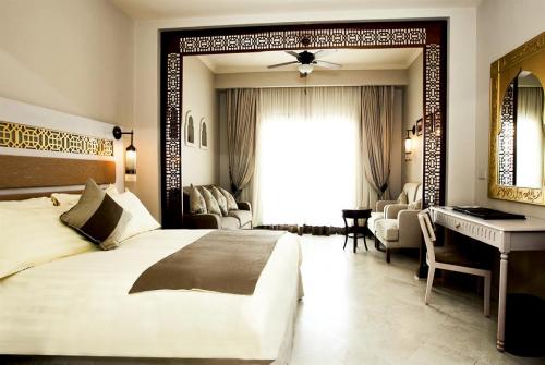 9 фото отеля Sunrise Select Arabian Beach Resort 5* 