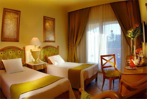 19 фото отеля Tia Heights Makadi Bay Lagoon Hotel & Resort 5* 
