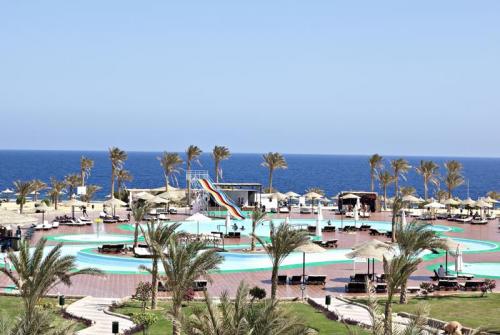 3 фото отеля Triton Sea Beach Resort 4* 