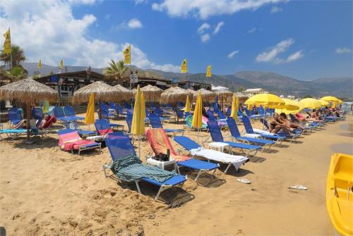 11 фото отеля Aeolos Beach 3* 