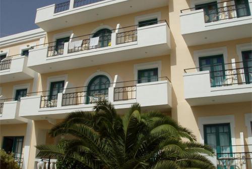 1 фото отеля Antinoos Hotel 2* 