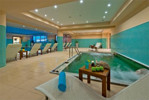 43 фото отеля Cavo Spada Sports & Leisure Resort 5* 
