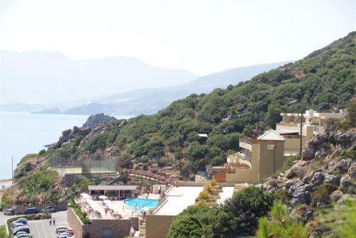 11 фото отеля Cretan Village Hotel 4* 