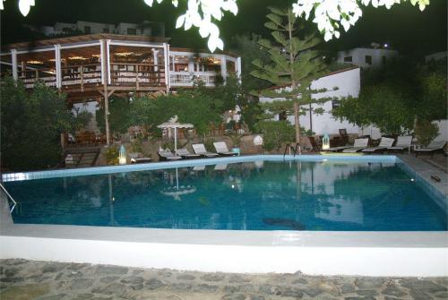 2 фото отеля Cretan Village Hotel 4* 
