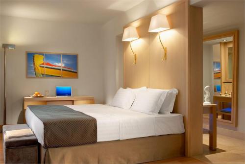 28 фото отеля Daios Cove Luxury Resort & Villas 5* 